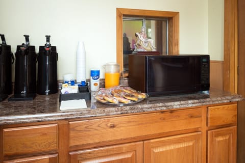 Free daily on-the-go breakfast