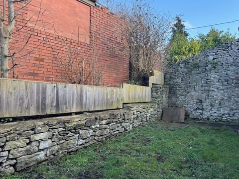 Cottage | Property grounds