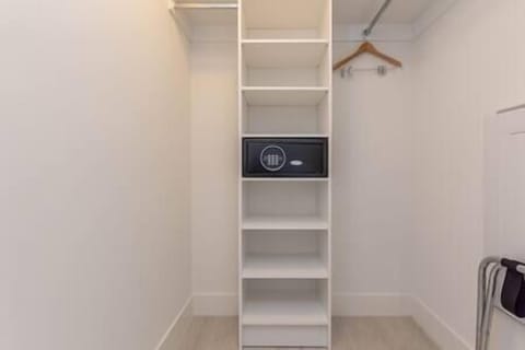 991b1ddf ea9e 46e3 b596 8cdd693327e3