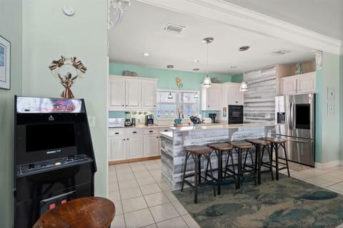 West End Girl Arcade Machine Near Kitchen