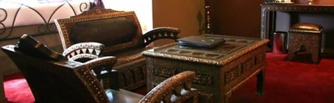 Suite | Living area | Plasma TV