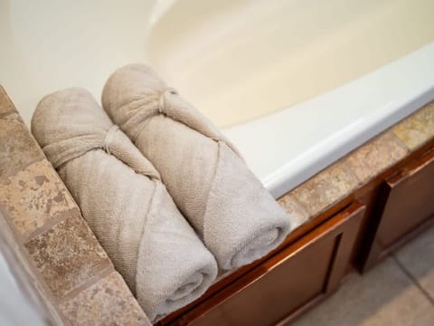 Soft, plush towels await you: enjoy spa-quality linens for your comfort