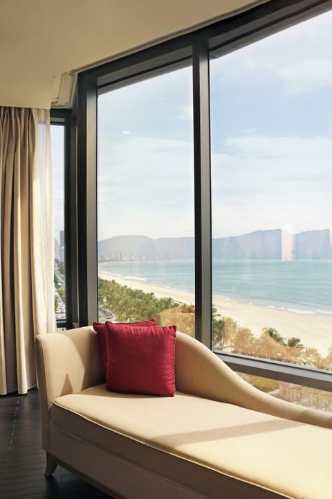 Premier Suite, 1 Double Bed, Ocean View | Beach/ocean view