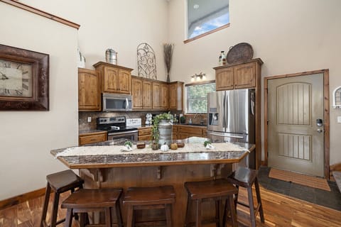 Fully Stocked Kitchen