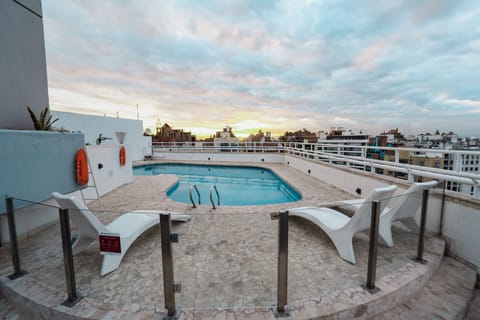 Seasonal outdoor pool