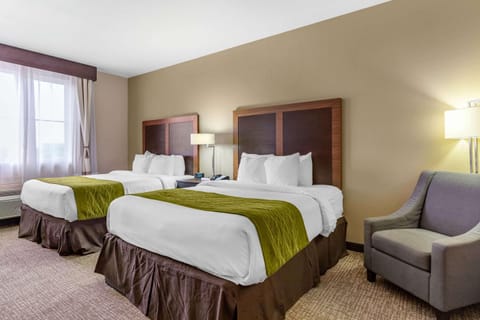 Standard Room, 2 Queen Beds, Non Smoking | Egyptian cotton sheets, premium bedding, down comforters, pillowtop beds
