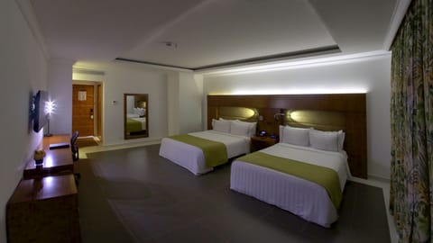 Standard Twin Room, 2 Double Beds | Premium bedding, minibar, in-room safe, desk