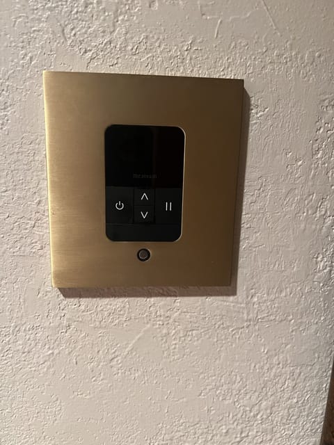Master Bathroom Steam Controller