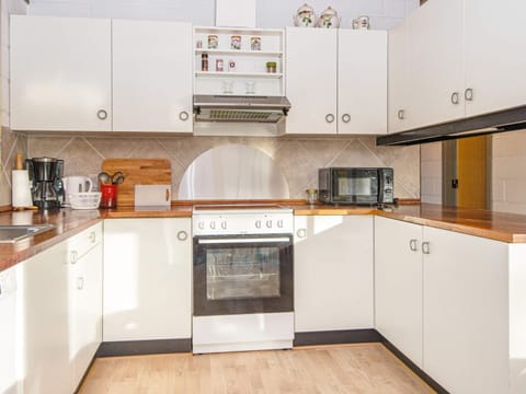 House | Private kitchen | Highchair