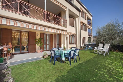 9365f3cc-216d-4662-bc8b-12fb4e392b3c