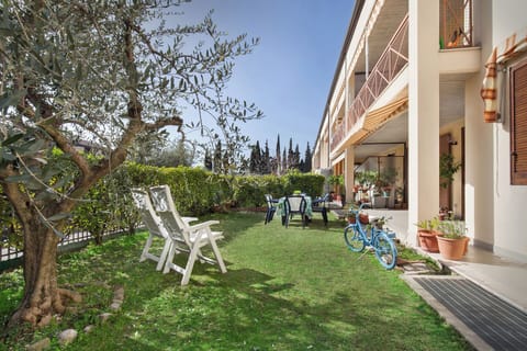 1452c02b-9ffe-4356-b3ae-f9fa2823b765