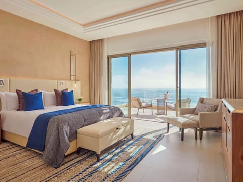 Suite, 2 Bedrooms, Ocean View | Premium bedding, pillowtop beds, minibar, in-room safe