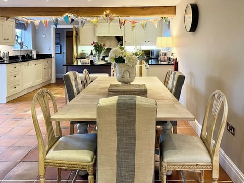 Dining Area | Gilbertson Cottage, York