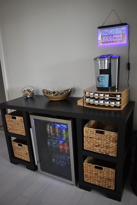 upstairs beverage and snack bar