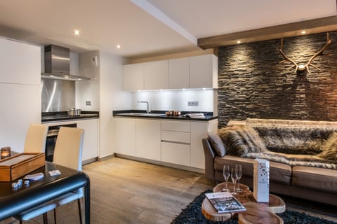 Apartment | Private kitchen | Fridge, oven, dishwasher, electric kettle