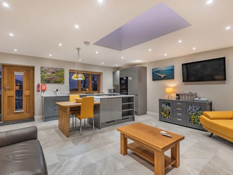 Open plan living space | Ty Cwtch - Anglesey Seaviews, Penrhos Feilw, near Trearddur Bay