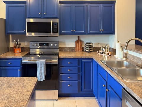 Fully stocked kitchen