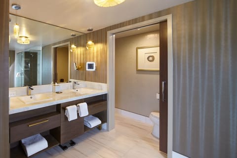 Signature Suite, 1 King Bed - Adult Only 21+ (Willows Hotel) | Bathroom | Shower, rainfall showerhead, free toiletries, hair dryer