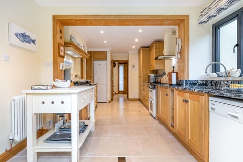 New handmade oak kitchen, granite worktops, kitchen block, electric oven, Aga.