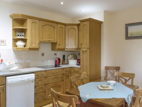 Kitchen/diner | Cluniter Cottage, Innellan Dunoon