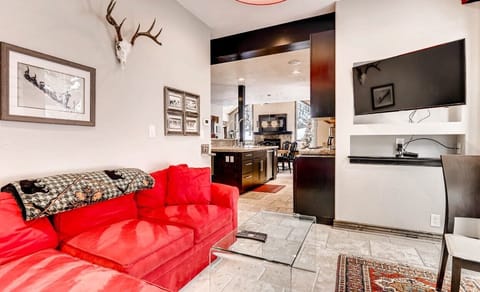 Breakfast Nook - Soak up the warm morning light in this cozy breakfast nook