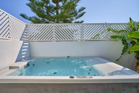 Èmar Villa Arillas Corfu Jaccuzzi