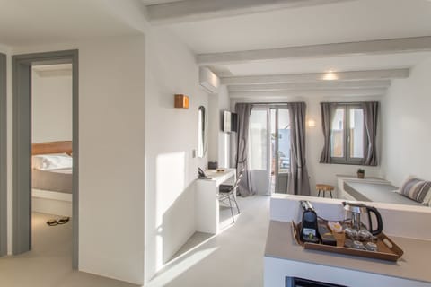 Premium Suite, Private Plunge Pool, Sea View | Living area | 42-inch TV with digital channels