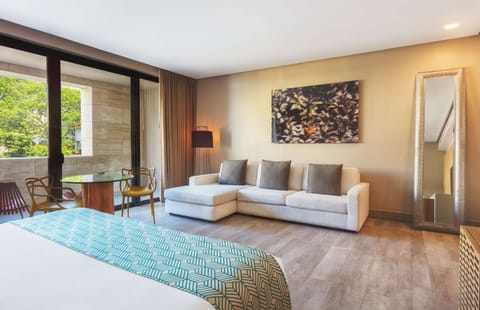 Junior Suite, 1 King Bed | Free minibar, in-room safe, individually decorated