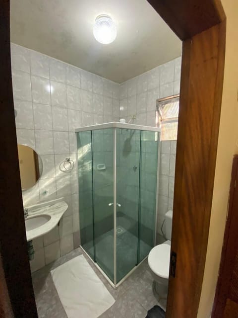 Comfort Double Room | Bathroom | Shower, towels