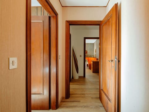 Building, Door, Wood, Flooring, Home Door, House, Floor, Hall, Hardwood