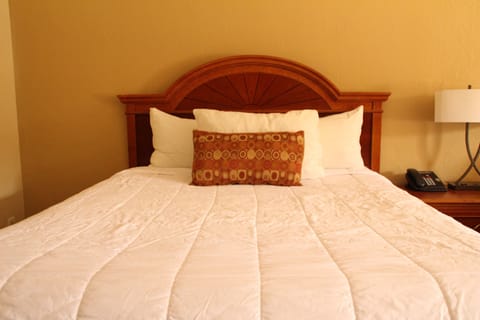 Premium bedding, pillowtop beds, desk, blackout drapes