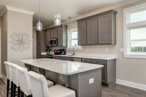 Cook and Entertain Island Time VI