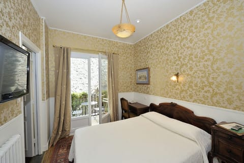 Classic Double or Twin Room | Premium bedding, in-room safe, desk, soundproofing