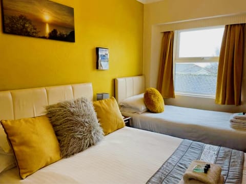 Family Room (1 Child) | Premium bedding, Select Comfort beds, free WiFi, bed sheets