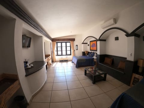 Superior Double Room | In-room safe, desk, iron/ironing board, bed sheets