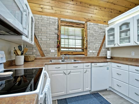 Oma Seidel Haus Kitchen