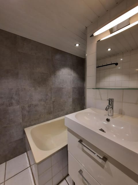 Cottage, Ensuite | Bathroom
