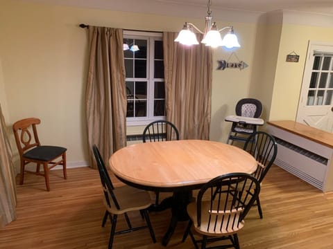 Family House | Dining room