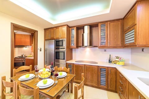 Kitchen area. HotelPraxis Group