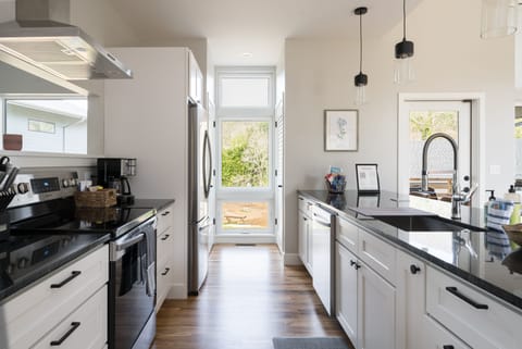 Everything needed to prepare your favorite meals!