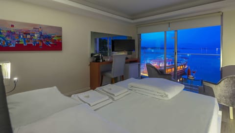 Large Sea View Room | Premium bedding, down comforters, minibar, in-room safe