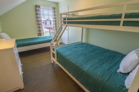 Third Level | Bedroom 6 | Twin | Twin over Full