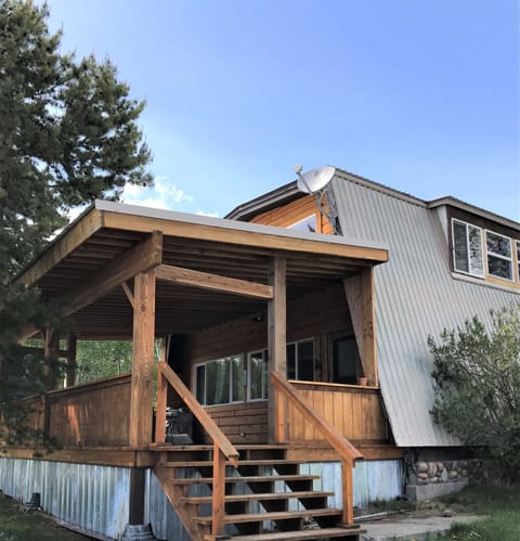 Family Cabin, Multiple Beds, Kitchen | Terrace/patio
