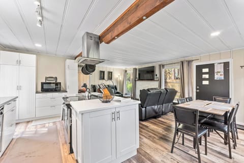 Dining table with seating for 6 and lots of natural light