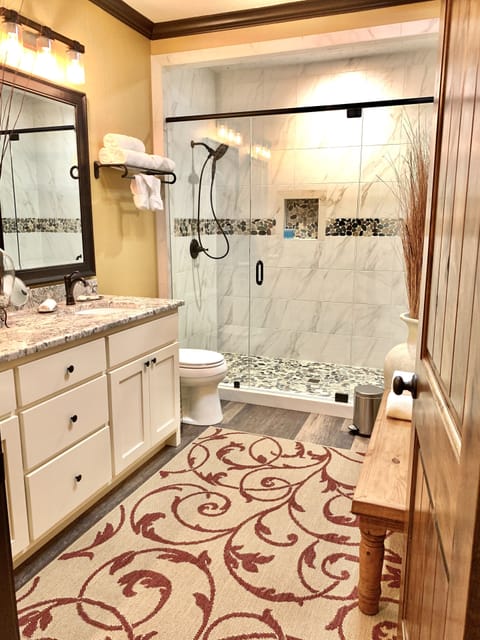 Towels are provided along with guest robes.