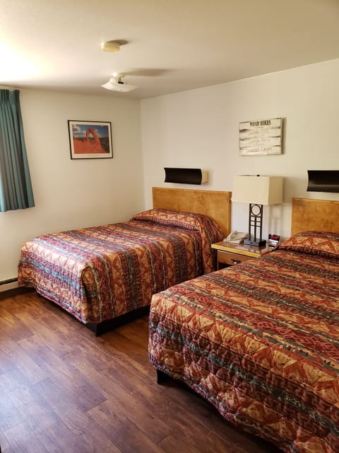 Standard Room, 2 Double Beds, Non Smoking | Iron/ironing board, free WiFi, bed sheets