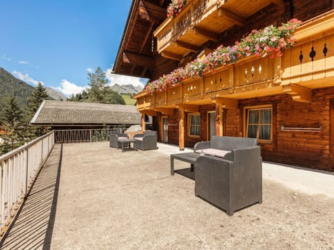 Building, Property, Sky, Wood, Shade, Door, Wall, House, Leisure