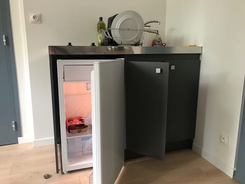 Studio, Private Bathroom (La Dérobée) | Room amenity