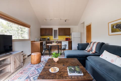 Full apartment in the guest house.