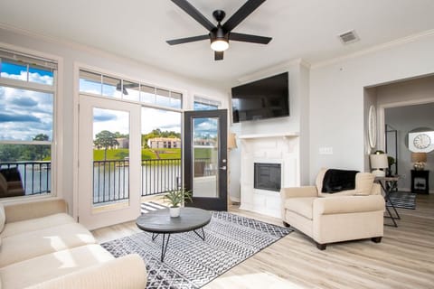 Living Room W/lake views